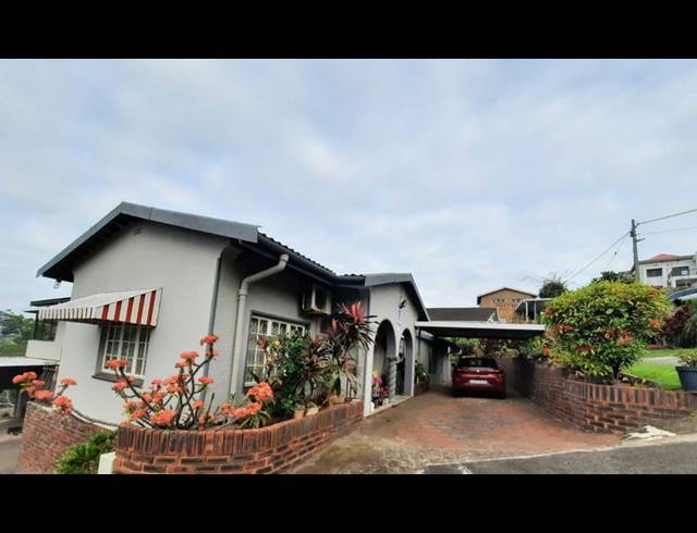 3 BEDROOM HOUSE FOR SALE IN UMHLATHUZANA